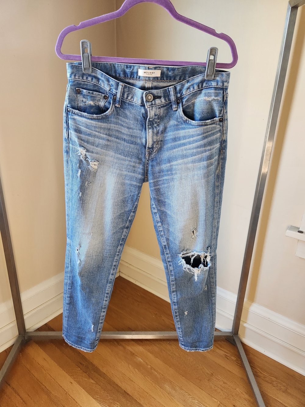 Moussy Light Wash Distressed Skinny Jeans